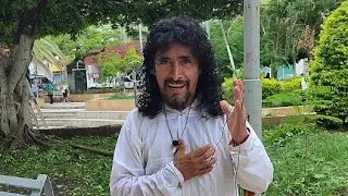 me encontre al buky caminando por las calles