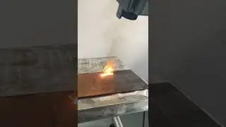 300W Pulse Laser Cleaning Machine: Removing Rust from Metal.#shorts