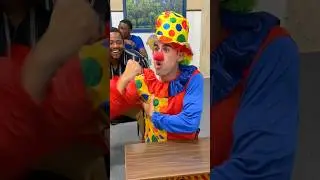 Class clowns be like… 😑🤪😂 #shorts #youtubeshorts #funny #comedy #class #prank #school #college