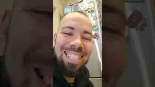 Засрал всю квартиру 💩🤣😆
