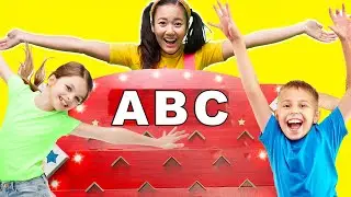 ABC Alphabet Disc Drop Game | Learn ABCs Game Show For Kids