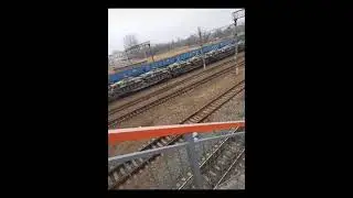 Rusya'nın  Yüzlerce Tank ve Zırhlı araçları Ukrayna sınırına doğru gidiyor