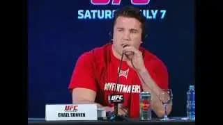 Anderson Silva doido para arrancar a cabeça de Chael Sonnen - Coletiva UFC 2012