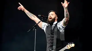 Skillet Feel Invicible [Radio Versión] (Music Video)
