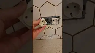 Розетка на защелках - Legrand Etika 🔌
