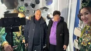 Гуляем по ВДНХ.