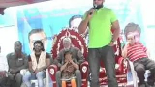 Mir Mohtesham Ali Addressing crowd @ Hyd After Arr.As Coach.wmv