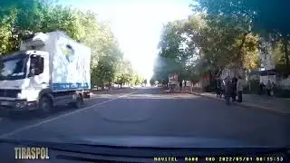 DVR NAVITEL R600 QHD. TEST.