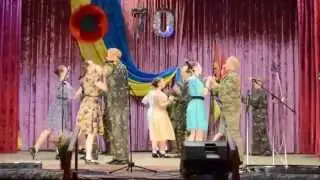 Клен зелений, кучеряве листя в'ється 08.05.2015