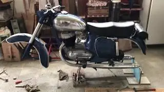 Jawa 250 Classic