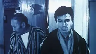 Қазақты АЗАТТЫҚҚА ШЫҒАРМАЙ ОТЫРҒАН ЕКІ ЖҮЗДІ САТҚЫНДАР…