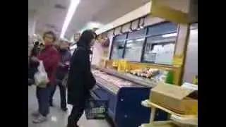 В магазине