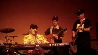 Johnny B. Goode.MPG