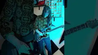 😮 This is one of the most INVENTIVE guitar solos I've heard in a long time! 🎸🤘 #guitar #guitarsolo