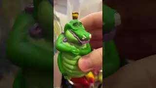 King Gator Sings “Let’s Make Music Together” for the Oogie Boogie Album.