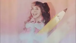 VAZOU: Trecho de música do After School (Melanie Martinez)