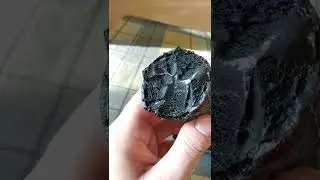 Черное мороженное