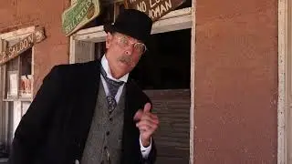 Lil's Saloon Building History German