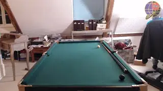 Me1 vs Me2 Snooker with Richard Herring: Frame 161
