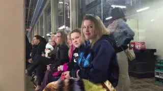 EXTREME GIRLS vs Leafs