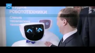 МТИ презентовал Дмитрию Медведеву студию робототехники