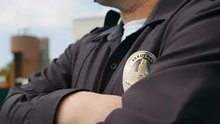 Police | Arresting stock footage | Free Footage - Videos for content creators