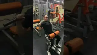 Тренировка спины и плеч