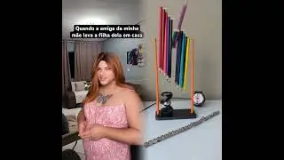 QUANDO A AMIGA DA MINHA MÃE LEVA A FILHA DELA EM CASA