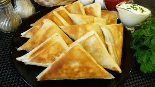 Пирожки из лаваша с капустой и яйцом на сковороде