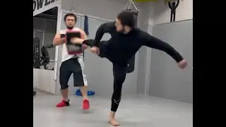 Islam Makhachev Throws Bruce Lee Side Kick