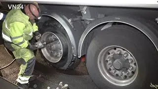 14-09-2022 - VN24 - Burst tire on tanker truck - mobile tire service in action