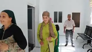 Дар дармонгоҳи 
