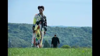 Voyage #2. Een onverwachte kijk op het Limburgse Land - Film: "Whoever you are hiding away with"