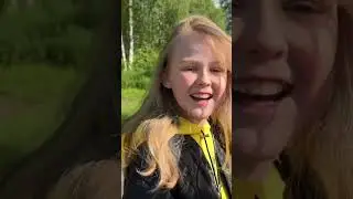 @VictoriaPortfolio познакомила дочку с лошадью! Новый влог!