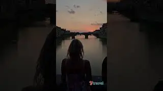 Sunset Vibing: Ponte Vecchio Bridge Florence.