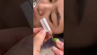 Self-adhesive lashes