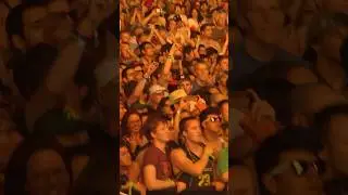 blur - Song 2 live from 