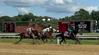 Saratoga Race Course Thoroughbred horse racing track tour
