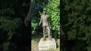 В честь чего этот памятник?