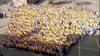 Time Lapse sequence of a Whole School Photograph, 1000+ kids!