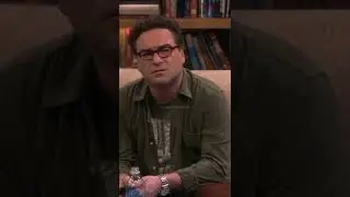 a série é sobre uma mulher dividida entre dois vampiros gatos - #thebigbangtheory