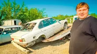 Мальчишка своими руками собрал BMW из запчастей.