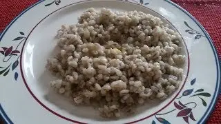 Barley porridge with butter
