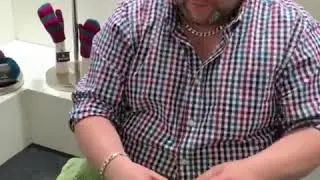 Известный испанский дизайнер вязанных изделий