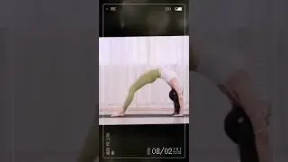 Yoga students get their international certificates