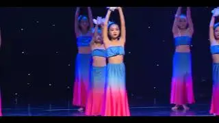 群舞《缅桂花开朵朵香》乾坤舞蹈2019精品剧目展演