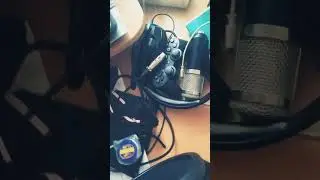 Разбираю стол и славлю Путина