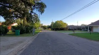 Walk along Woodbine and Oakwood Dr in Gulfport, Mississippi