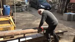 Scala chiocciola tagliare forate il palo