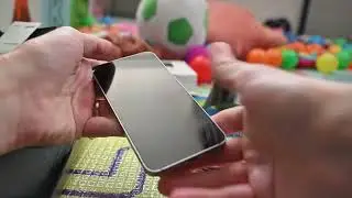 פרודיה אנבוקסינג סמסונג גלקסי S25